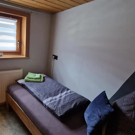 Gletscher-koje * Тукс